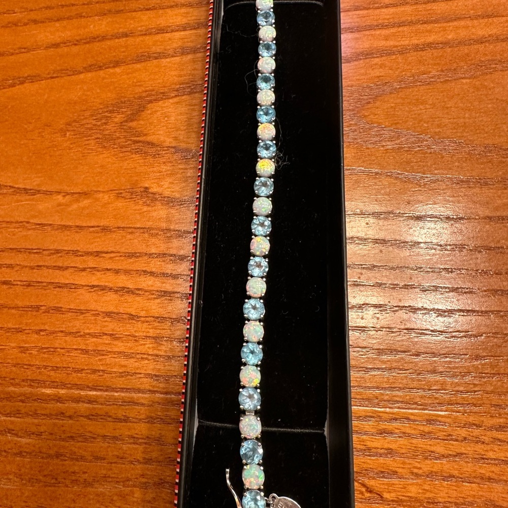 Blue topaz & opal bracelet